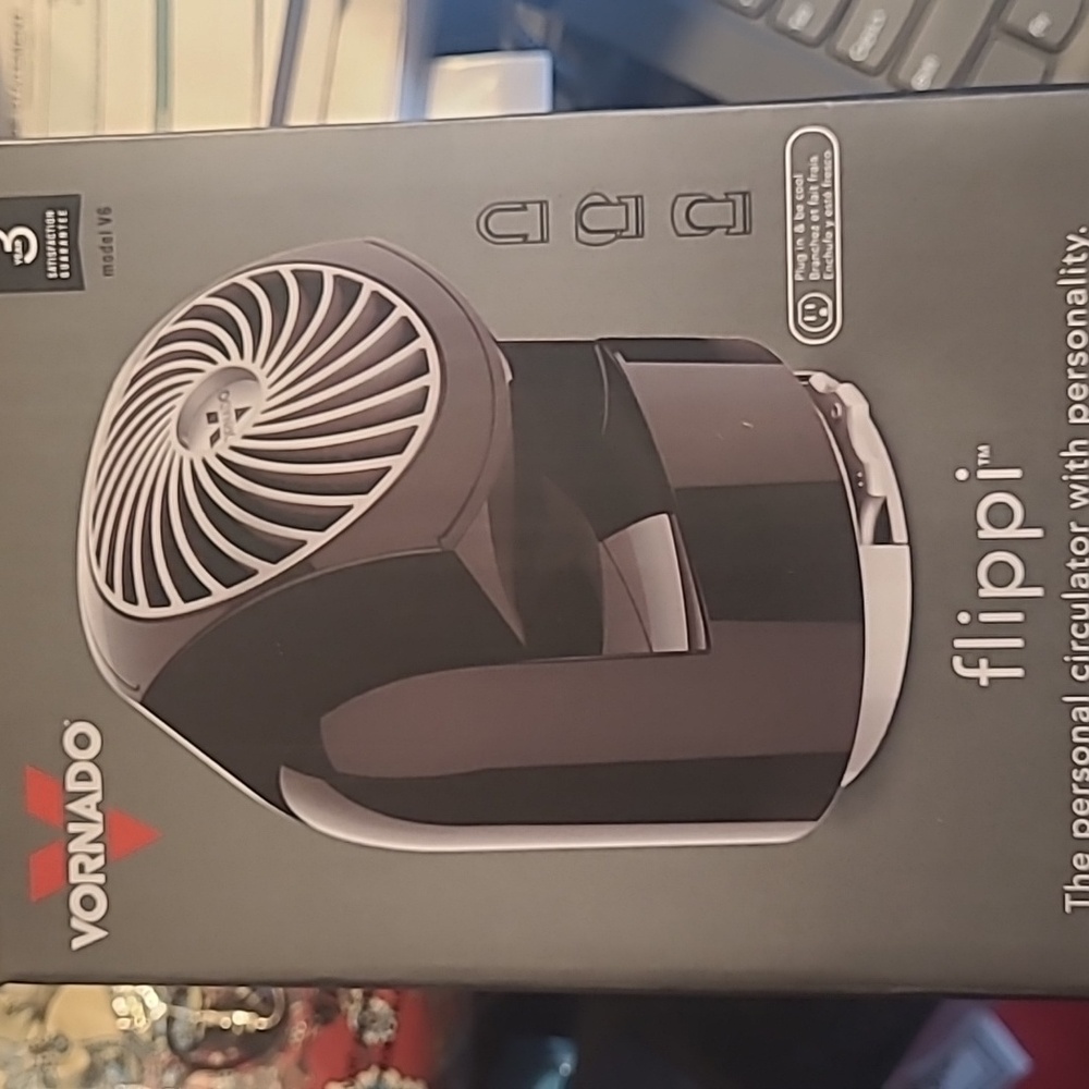 New in box! Vornado Flippi V6 Black 2 speed adjustable plug in personal fan